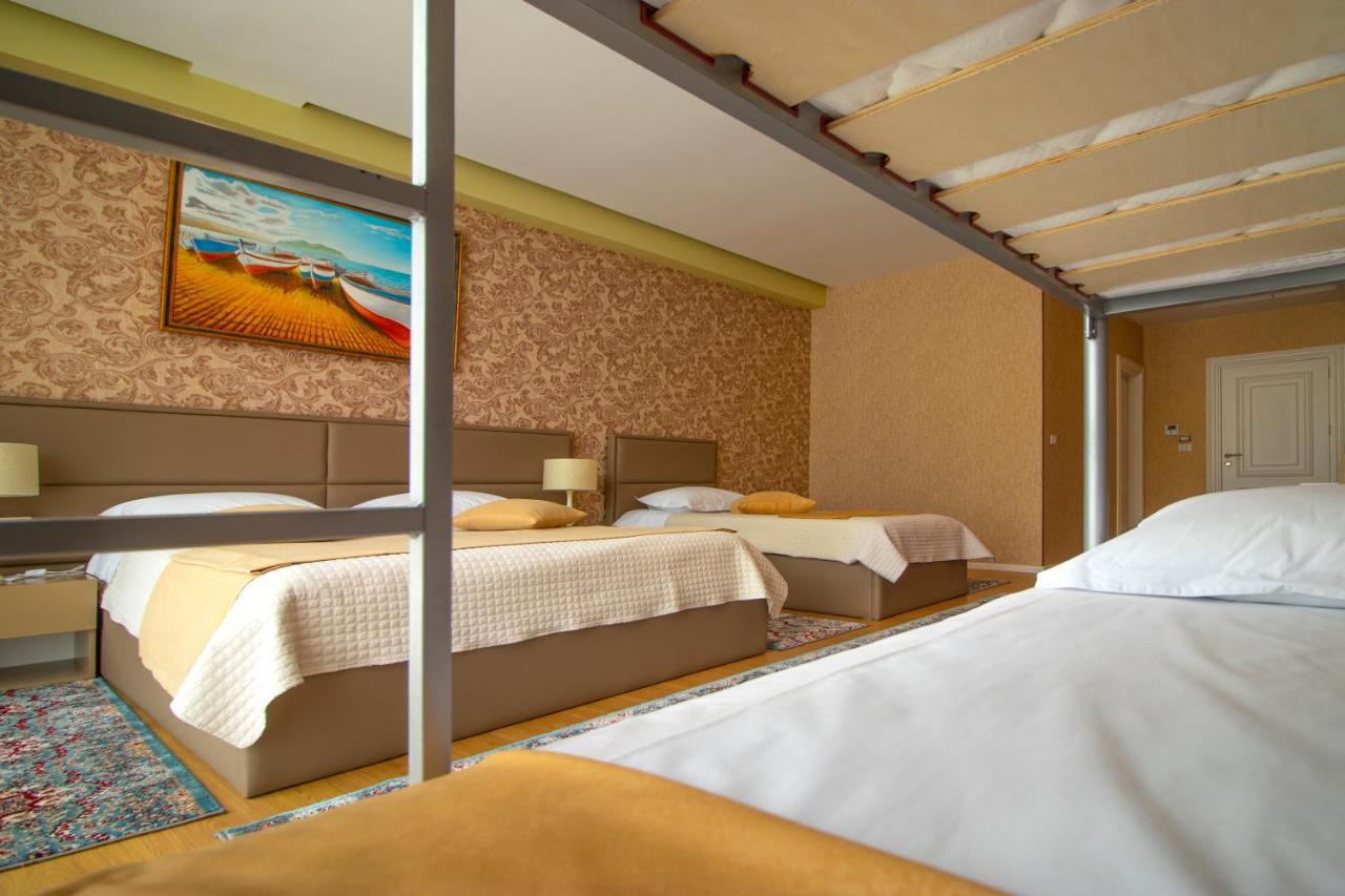 Nbt Hotel Reps Kukes エクステリア 写真