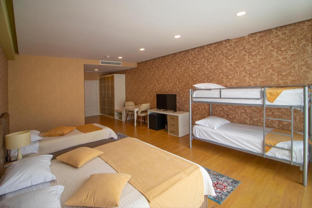 Nbt Hotel Reps Kukes エクステリア 写真